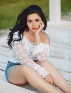 VIP companion girl in Kabulpur – discreet service